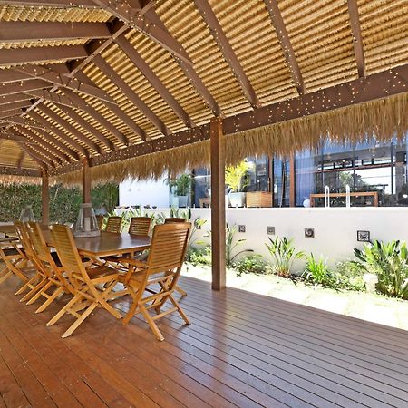 Hôtel Zen Beach Retreat à Bargara Extérieur photo