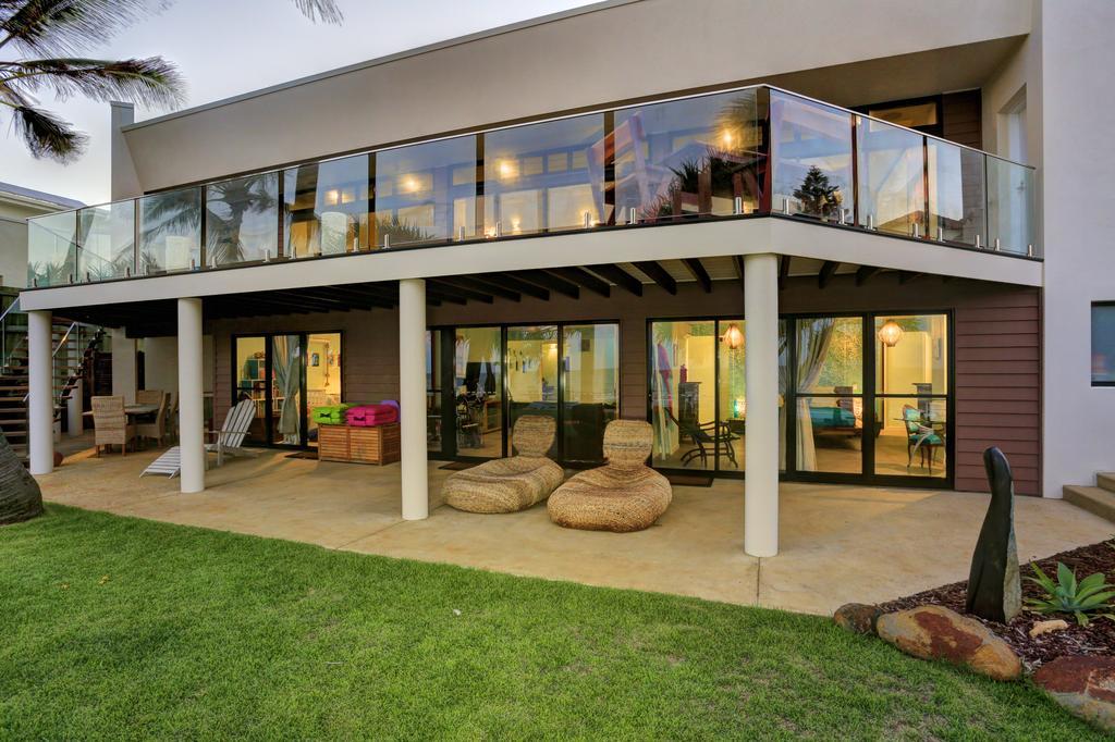 Hôtel Zen Beach Retreat à Bargara Extérieur photo