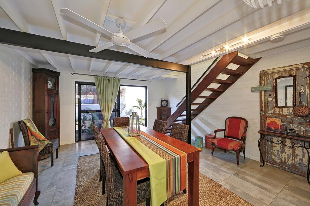 Hôtel Zen Beach Retreat à Bargara Extérieur photo