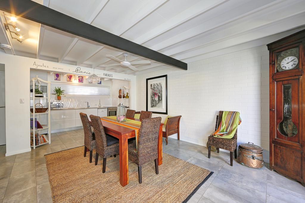 Hôtel Zen Beach Retreat à Bargara Extérieur photo