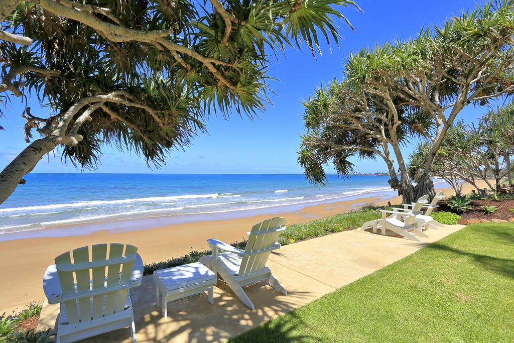 Hôtel Zen Beach Retreat à Bargara Extérieur photo
