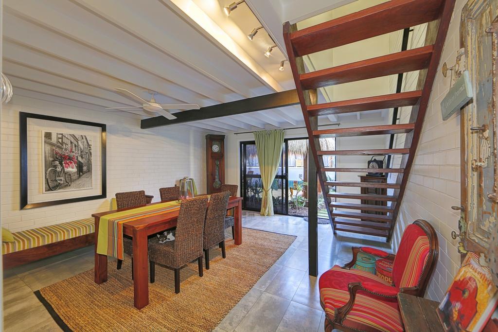 Hôtel Zen Beach Retreat à Bargara Extérieur photo